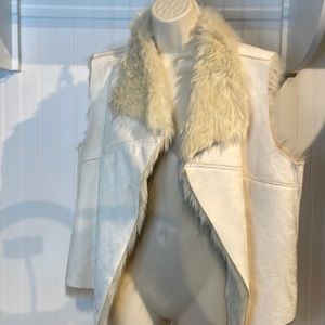 Jennifer Lopez faux suede and faux fur cream vest!!